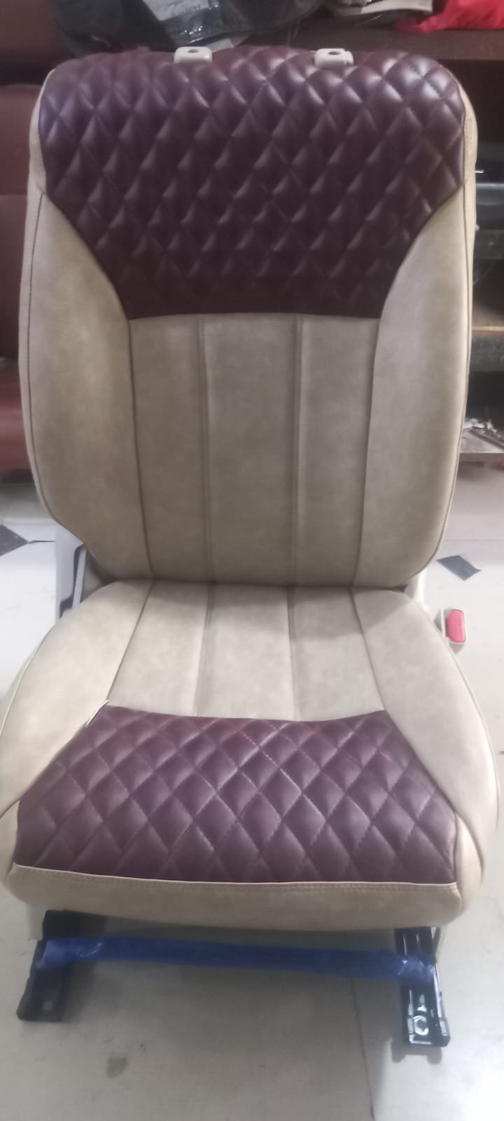 Leo Lux Car Seat Cover Gallery